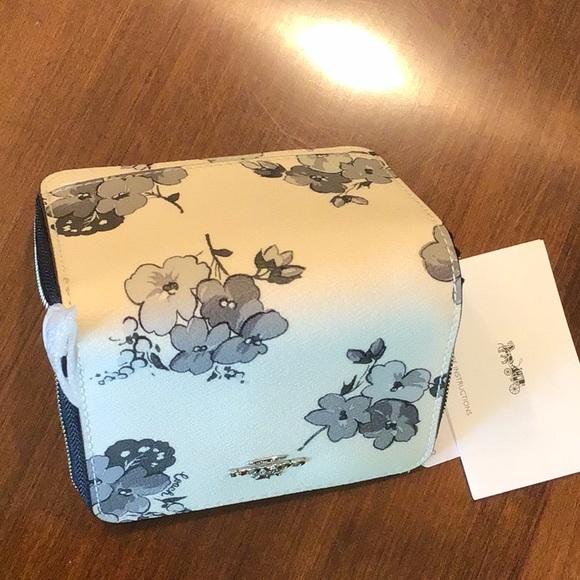 Coach Zip Around Wallet Fairy Tale Floral Print - Picture 6 of 6